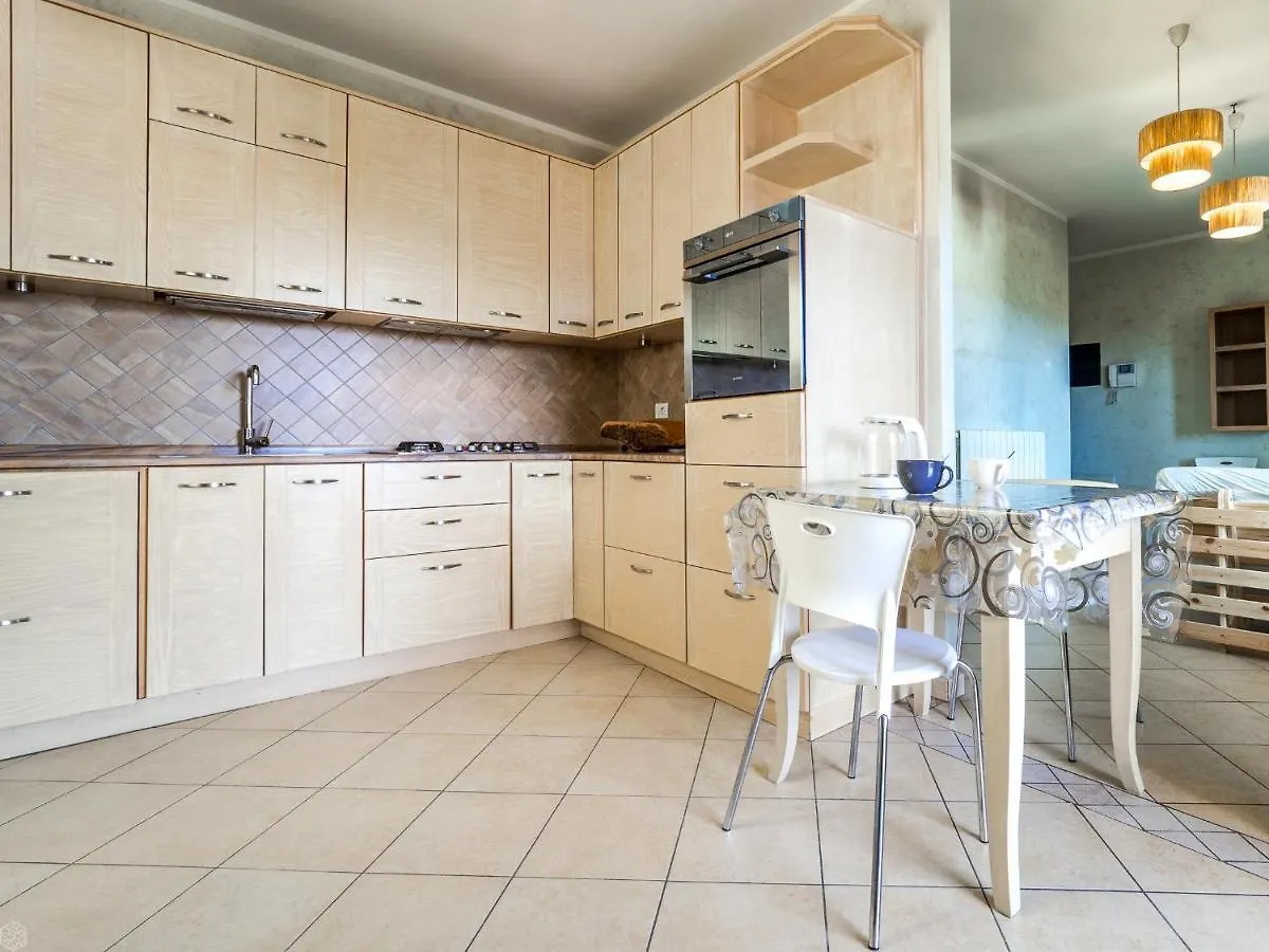 Jeremy House 53 - Klodge Olbia